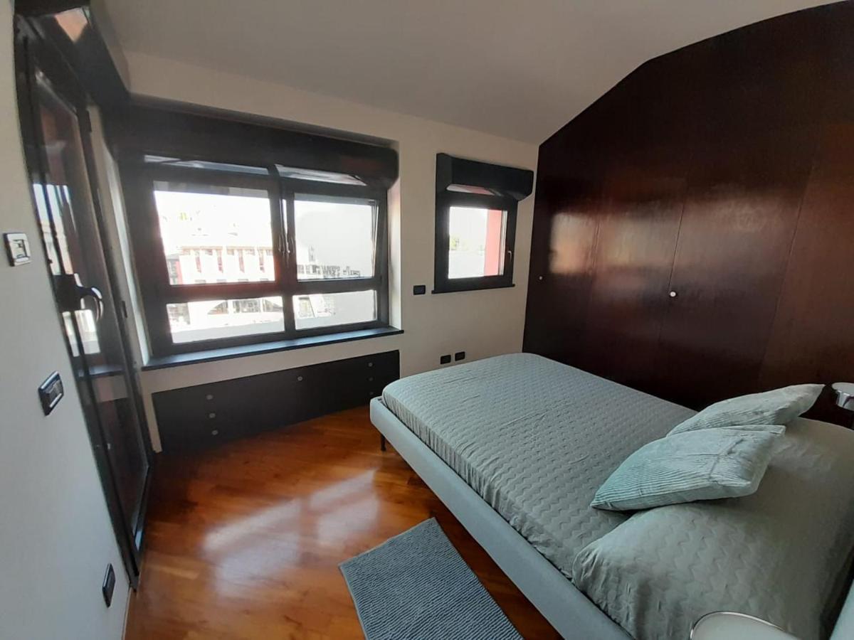 Bilocale Vista Mare Con Terrazzo-Porto Antico- Parcheggio Scontato Apartman Genova Kültér fotó
