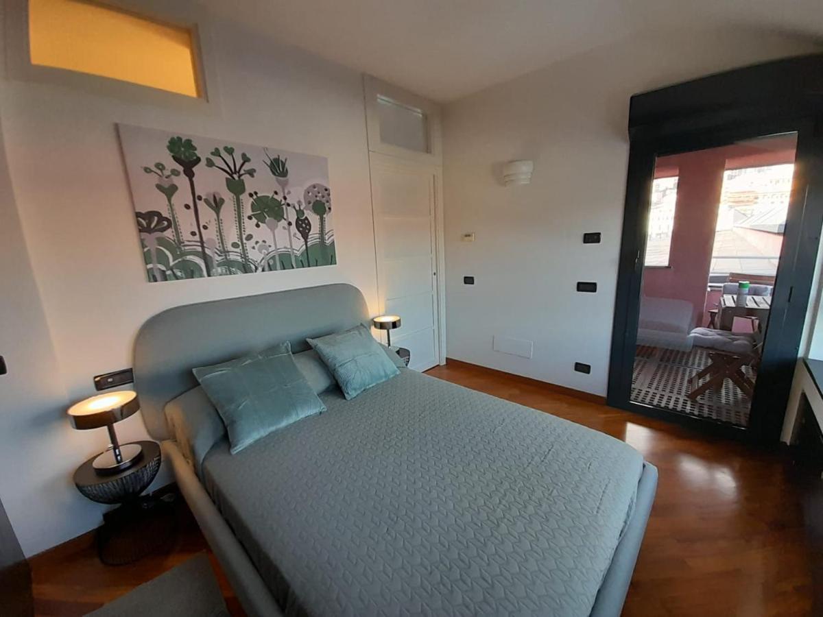 Bilocale Vista Mare Con Terrazzo-Porto Antico- Parcheggio Scontato Apartman Genova Kültér fotó