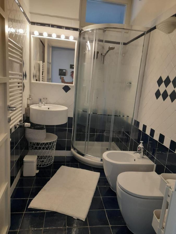 Bilocale Vista Mare Con Terrazzo-Porto Antico- Parcheggio Scontato Apartman Genova Kültér fotó