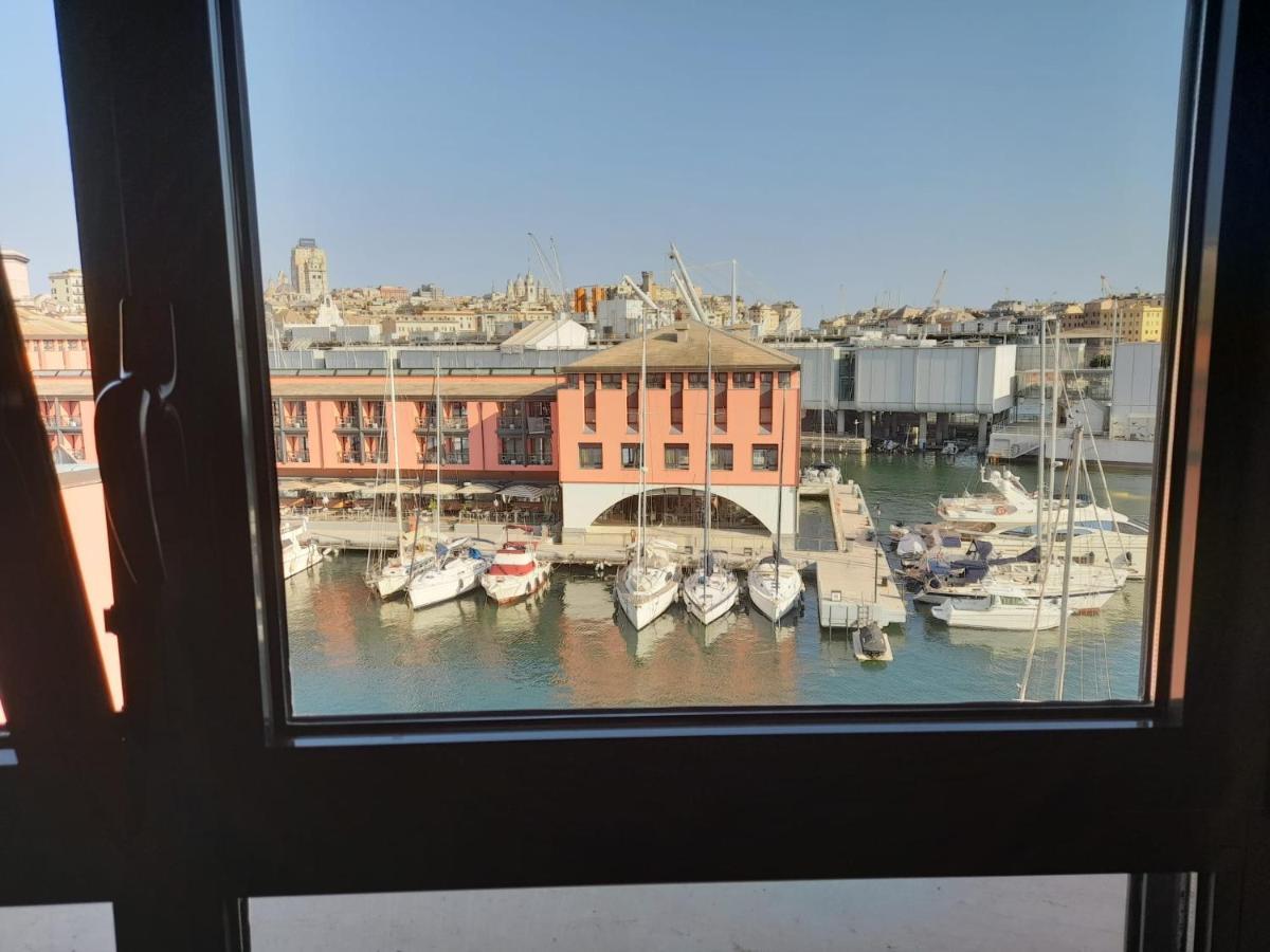 Bilocale Vista Mare Con Terrazzo-Porto Antico- Parcheggio Scontato Apartman Genova Kültér fotó