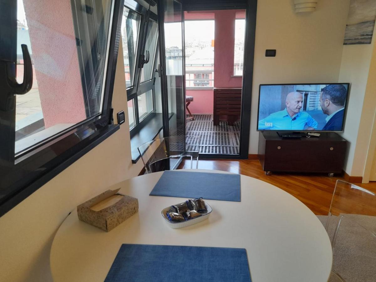 Bilocale Vista Mare Con Terrazzo-Porto Antico- Parcheggio Scontato Apartman Genova Kültér fotó