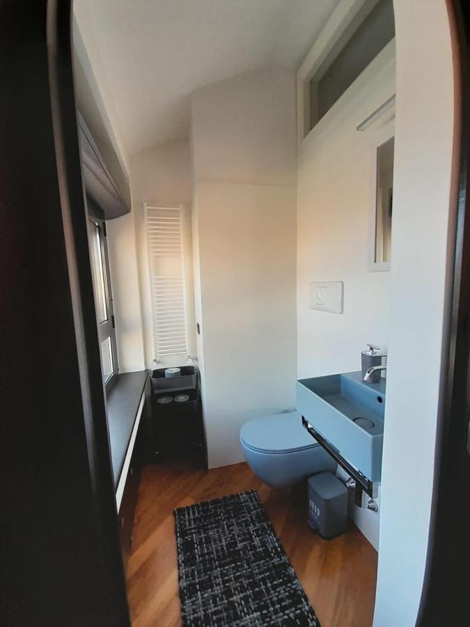 Bilocale Vista Mare Con Terrazzo-Porto Antico- Parcheggio Scontato Apartman Genova Kültér fotó