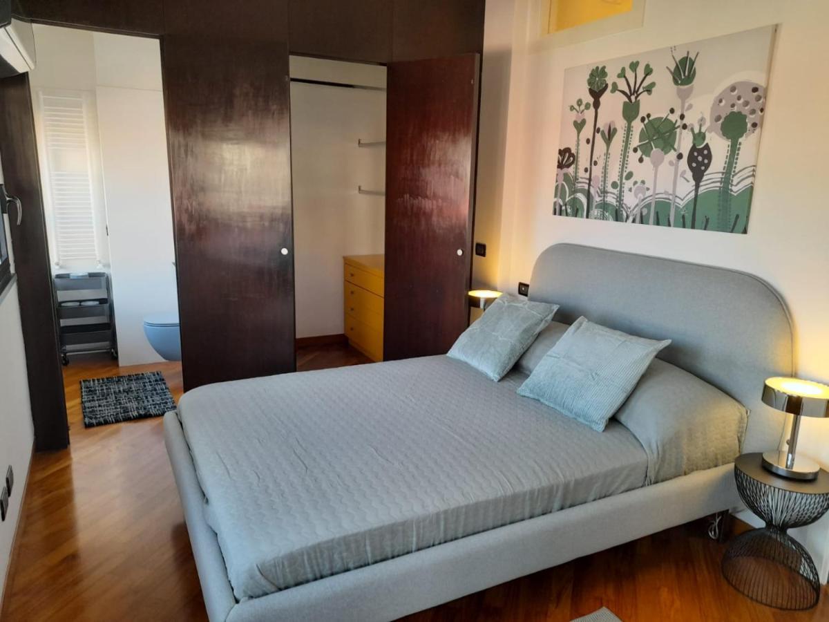 Bilocale Vista Mare Con Terrazzo-Porto Antico- Parcheggio Scontato Apartman Genova Kültér fotó